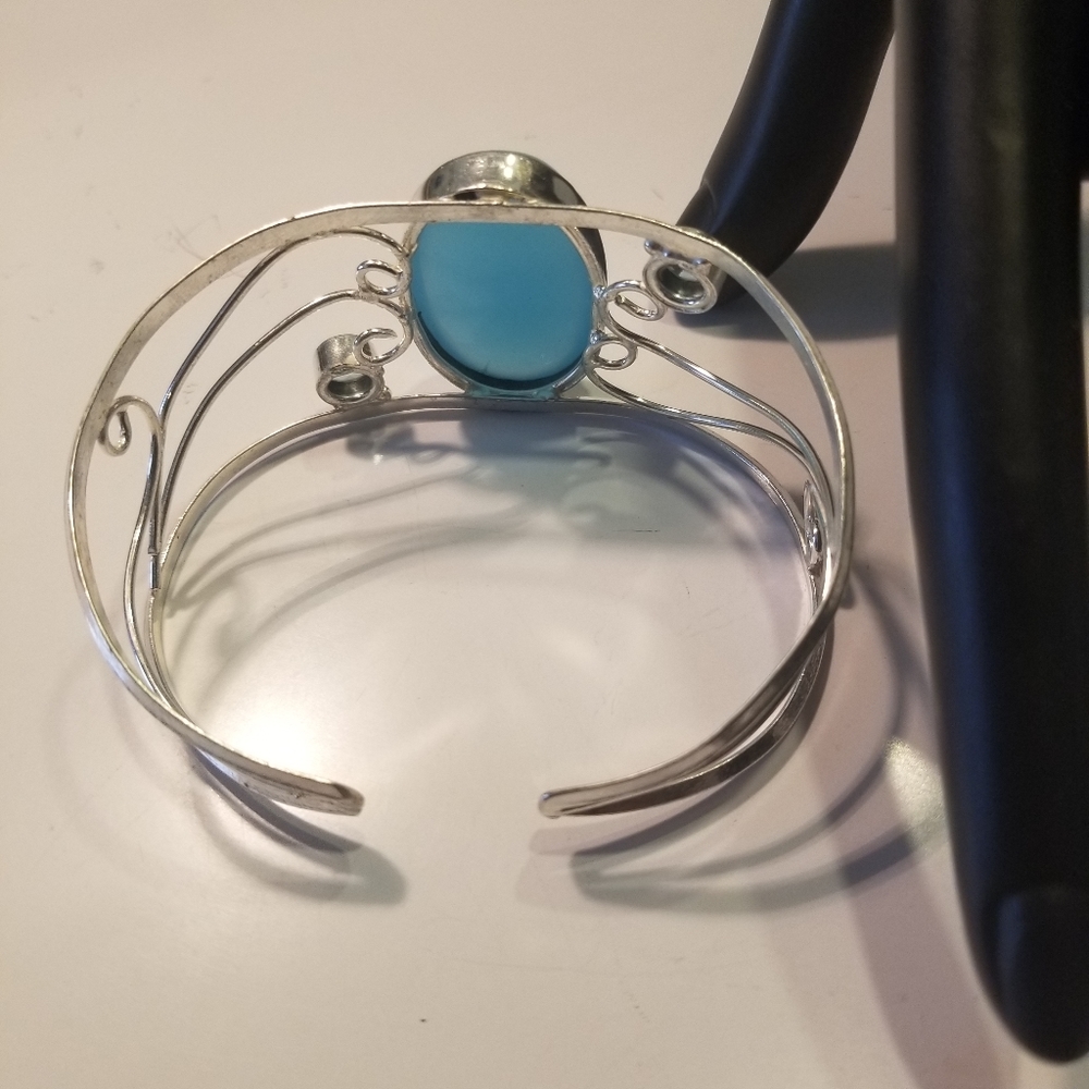 EXCELLENT BRACELET NWOT - Picture 10 of 11